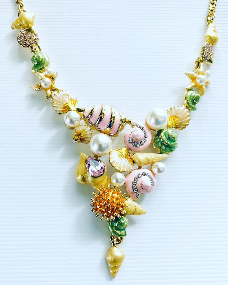Colorful shell and pearl statement necklace